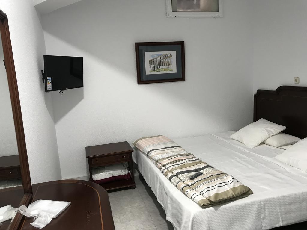 Hostal Lavapies マドリード エクステリア 写真