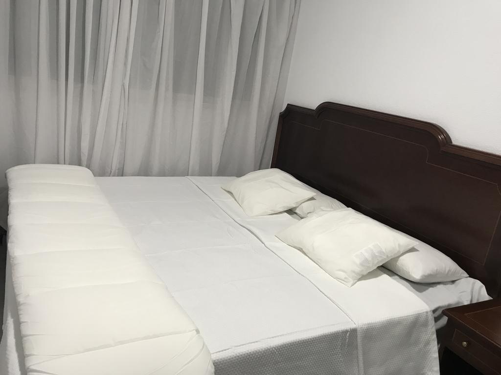 Hostal Lavapies マドリード エクステリア 写真