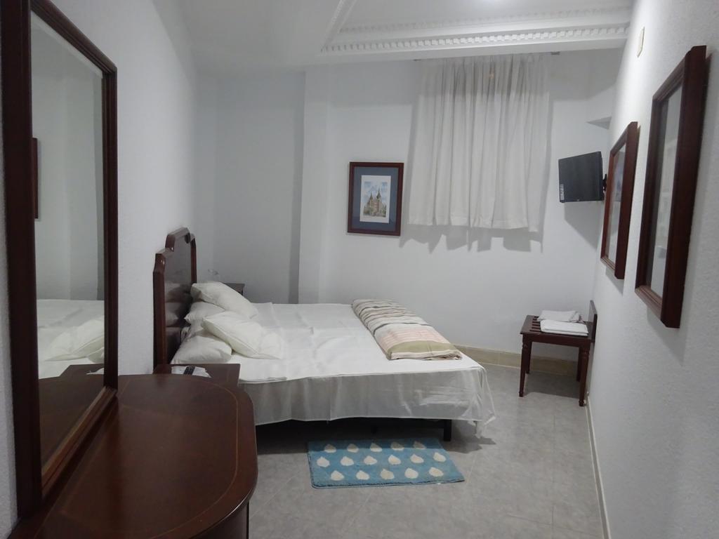 Hostal Lavapies マドリード 部屋 写真